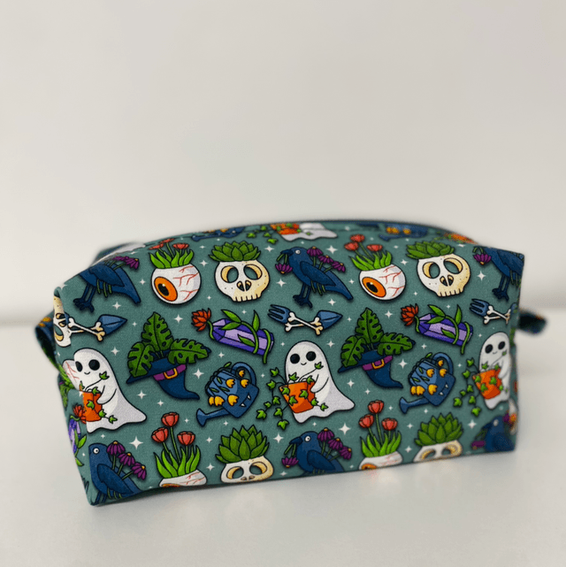 Spooky Garden Boxy Pouch 